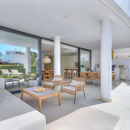 דירה Beautiful Deluxe Garden פואנגירולה