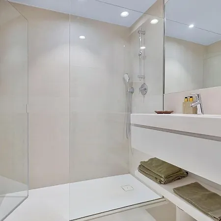 Διαμέρισμα Beautiful Deluxe Garden