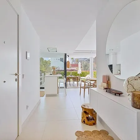 Appartement Beautiful Deluxe Garden *