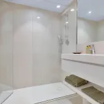 شقة Beautiful Deluxe Garden